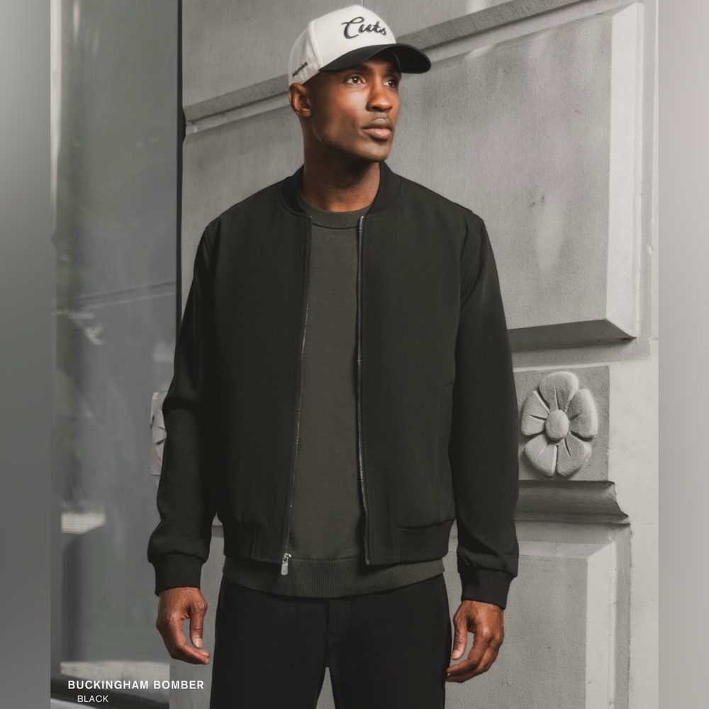 NWT Cuts Men's Buckingham Black Bomber